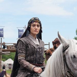 Foto Diriliş Ertuğrul