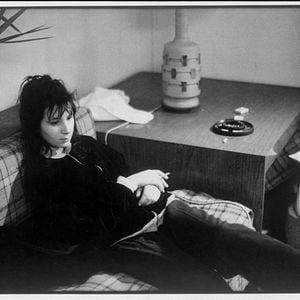 Foto Extraños en el paraíso