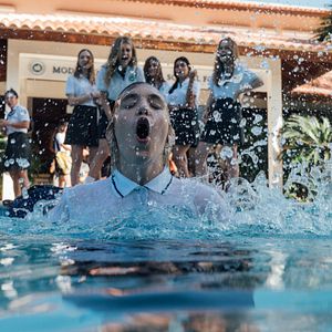 Foto A 47 metros 2: El terror emerge