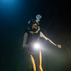 Foto A 47 metros 2: El terror emerge