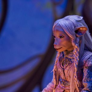 Foto Cristal Oscuro: La era de la resistencia