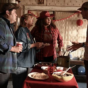 Foto Bless This Mess