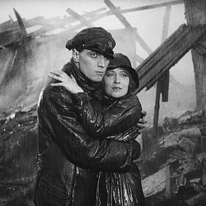 Foto Die Liebe der Jeanne Ney
