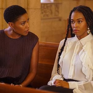 Foto Nafessa Williams