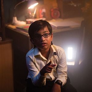 Foto Un hombre serio