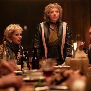 Foto Pajaros enjaulados (Hasta que estemos muertos o libres)