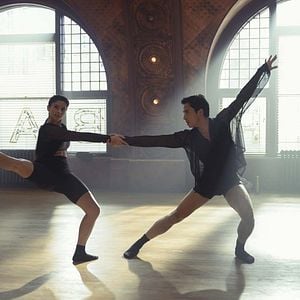 Foto Delicadas y crueles