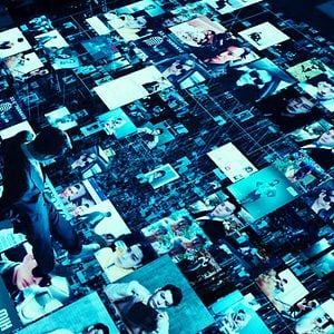 Foto Fabricated City