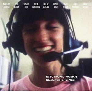 Foto Sisters With Transistors