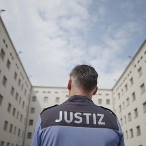 Foto Shiny Flakes: El cibernarco adolescente