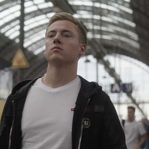 Foto Shiny Flakes: El cibernarco adolescente