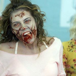 Foto Eat, Brains, Love