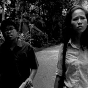 Foto Mysterious Object at Noon