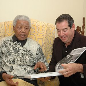 Foto Plot for Peace (Complot para la paz)