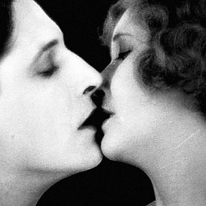 Foto El enemigo de las rubias