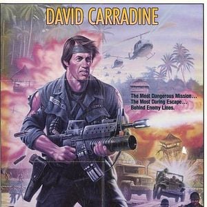 Foto Más allá de las líneas enemigas