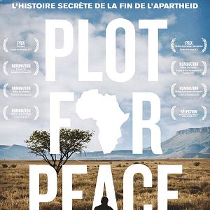 Foto Plot for Peace (Complot para la paz)