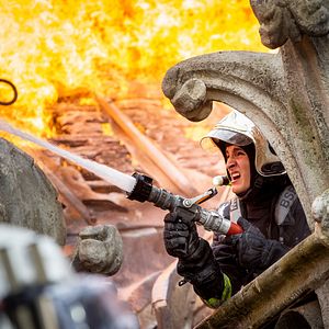 Foto Arde Notre-Dame