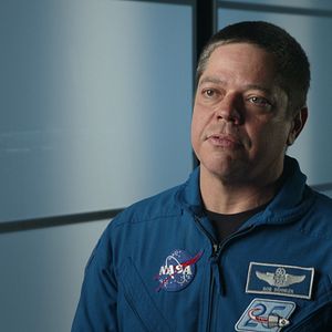 Foto Regreso al espacio