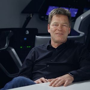 Foto Regreso al espacio