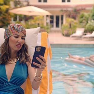 Foto El hombre contra la abeja