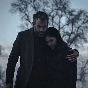 Foto La huérfana: Primer asesinato