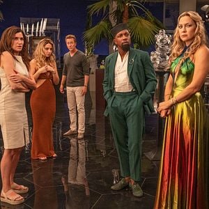 Foto Puñales por la espalda: El misterio de Glass Onion