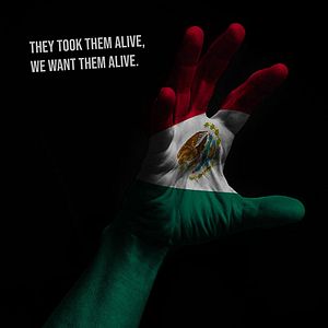 Foto La ola mexicana