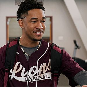 Foto All American: Homecoming