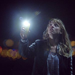 Foto Meanwhile on Earth