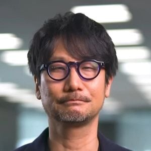 Foto Hideo Kojima