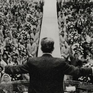 Foto La oscuridad de La Luz del Mundo