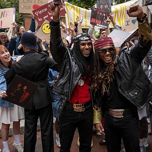 Foto Milli Vanilli: Girl You Know It's True