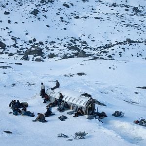 Foto La sociedad de la nieve