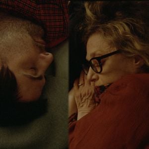 Foto Between the Temples