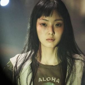 Foto Parasyte: Los grises