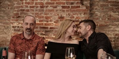 Cartel de El que se pilla pierde