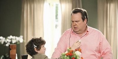 Cartel de Dos monos y un panda