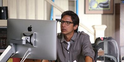 Cartel de Everything is Not Okay