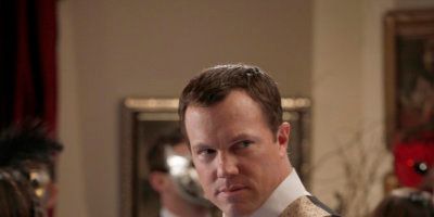 Cartel de Chuck contra la mascarada