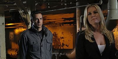 Cartel de Chuck contra la maldición