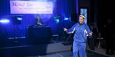 Cartel de Boyz II Menorah