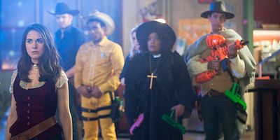 Cartel de A Fist Full Of Paintballs