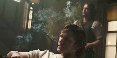 Cartel de Husbands and Fathers