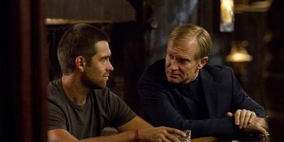 Cartel de Behold a Pale Rider