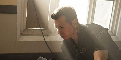 Cartel de Chicken, Dynamite, Chainsaw