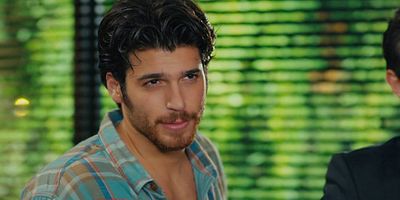 Cartel de İnadına Aşk 1.Bölüm