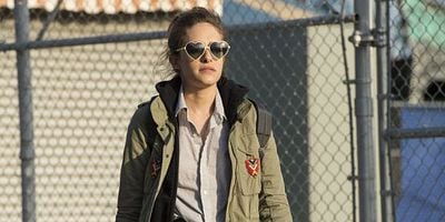 Cartel de eps.1.1_ones-and-zer0es.mpeg