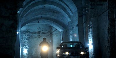 Cartel de Legacy: Episode 8