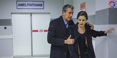 Cartel de Paramparça 45.Bölüm